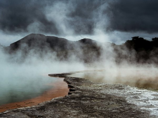 Quels sont les meilleurs circuits pour découvrir les paysages volcaniques en Islande?